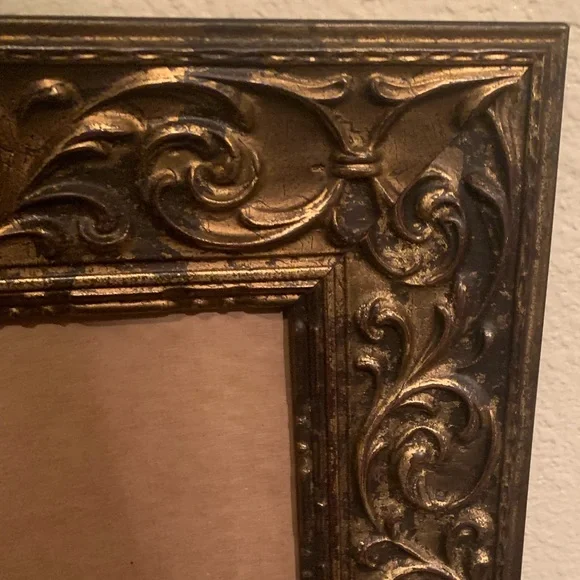 HIGH END SPANISH STYLE PICTURE FRAME